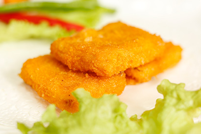 Wrapped salmon steak